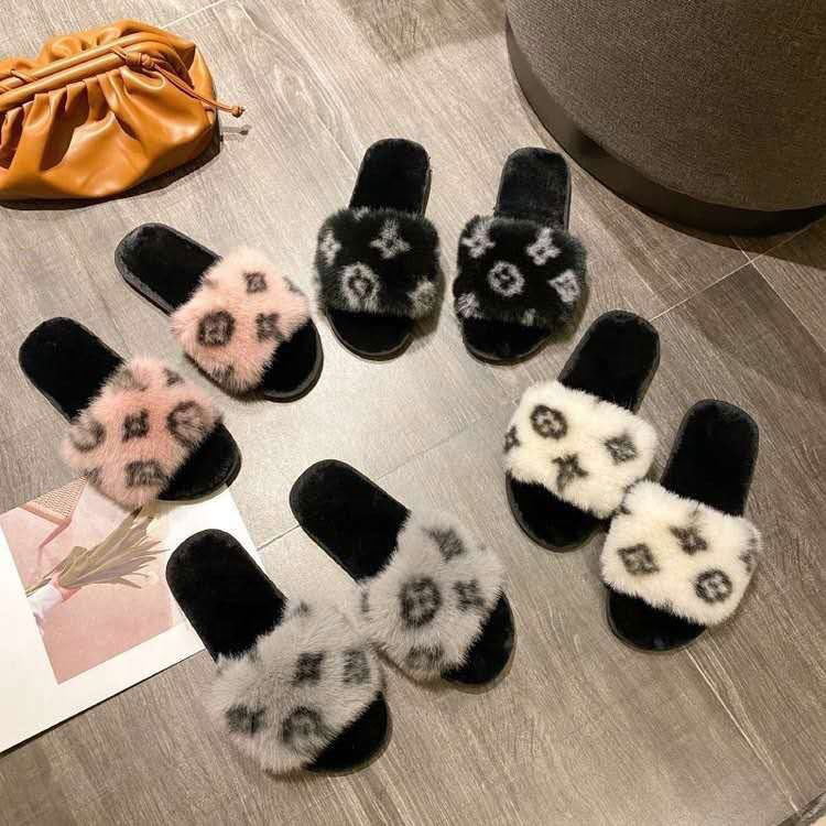 Black Slippers - Image 6